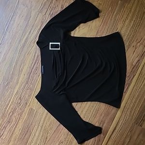 Womens 3/4 sleeve black top